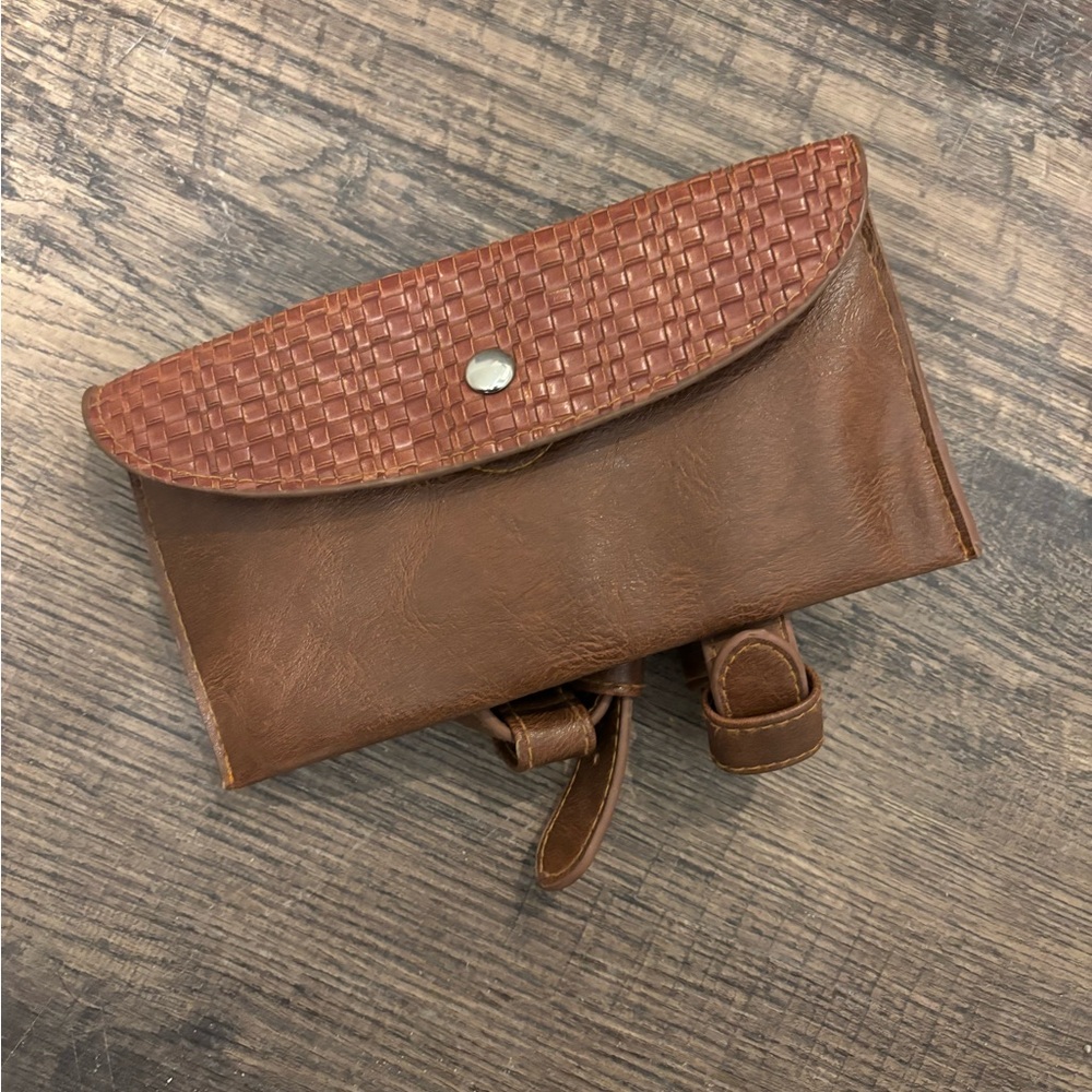 Brown Woven Flap Leather Phone Case for Saddle